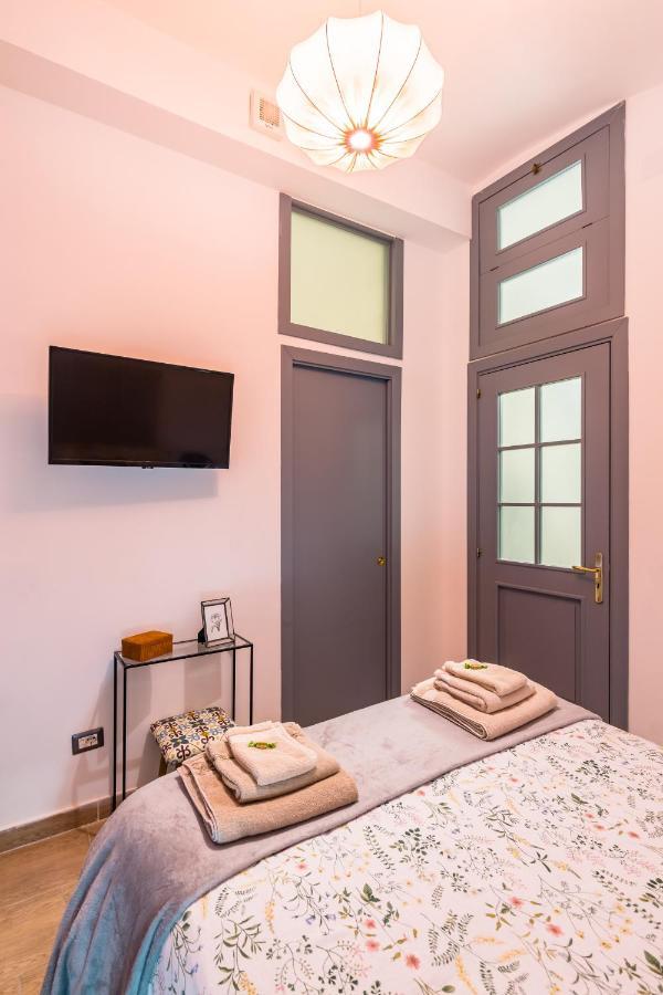 Апартаменти Eccehomo 29 La Casa Di Piero Неаполь Екстер'єр фото